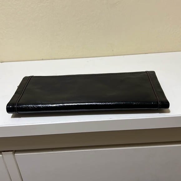 Hobo Black Leather Tri-Fold Wallet - Picture 9 of 10